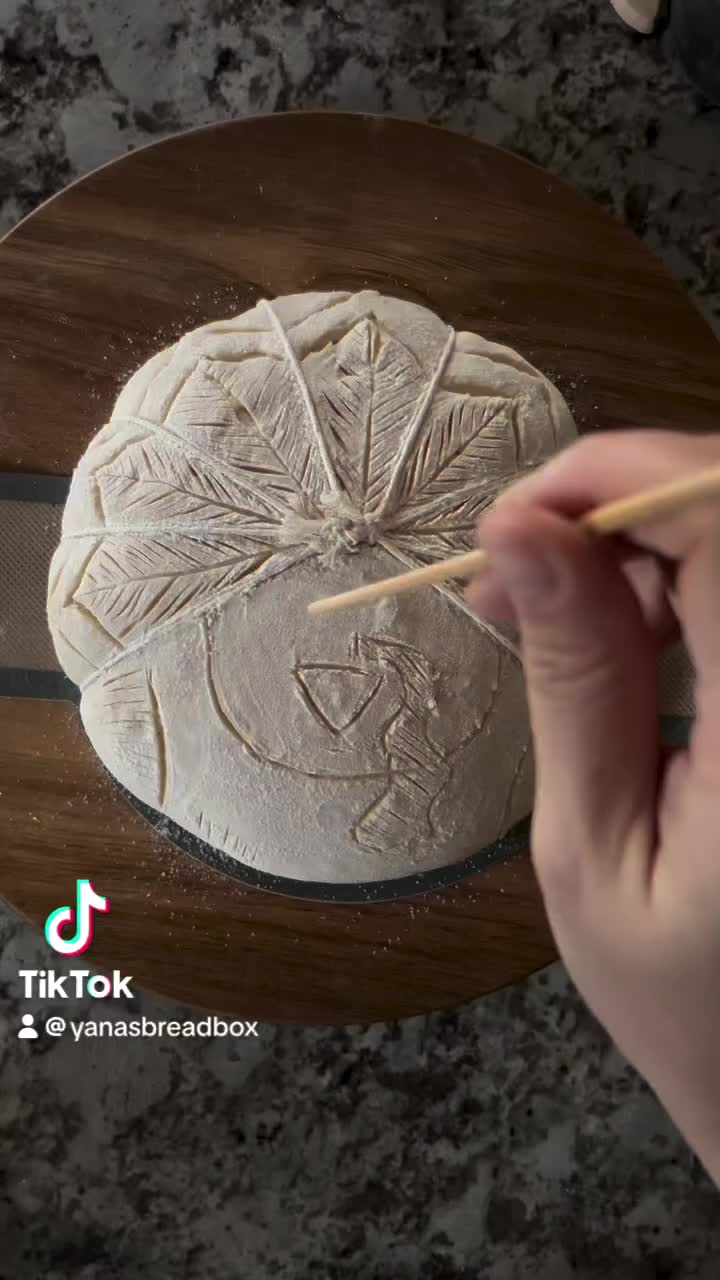 My before and after of a Thanksgiving turkey loaf. Not exactly how I thought it would turn out. 🤭 . . . #sourdough #bread #sourdoughbread #homemade #sourdoughscoring #breadmaking #sourdoughbaking #Turkey #sourdoughstarter
