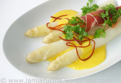 asperges sauce à l'orange