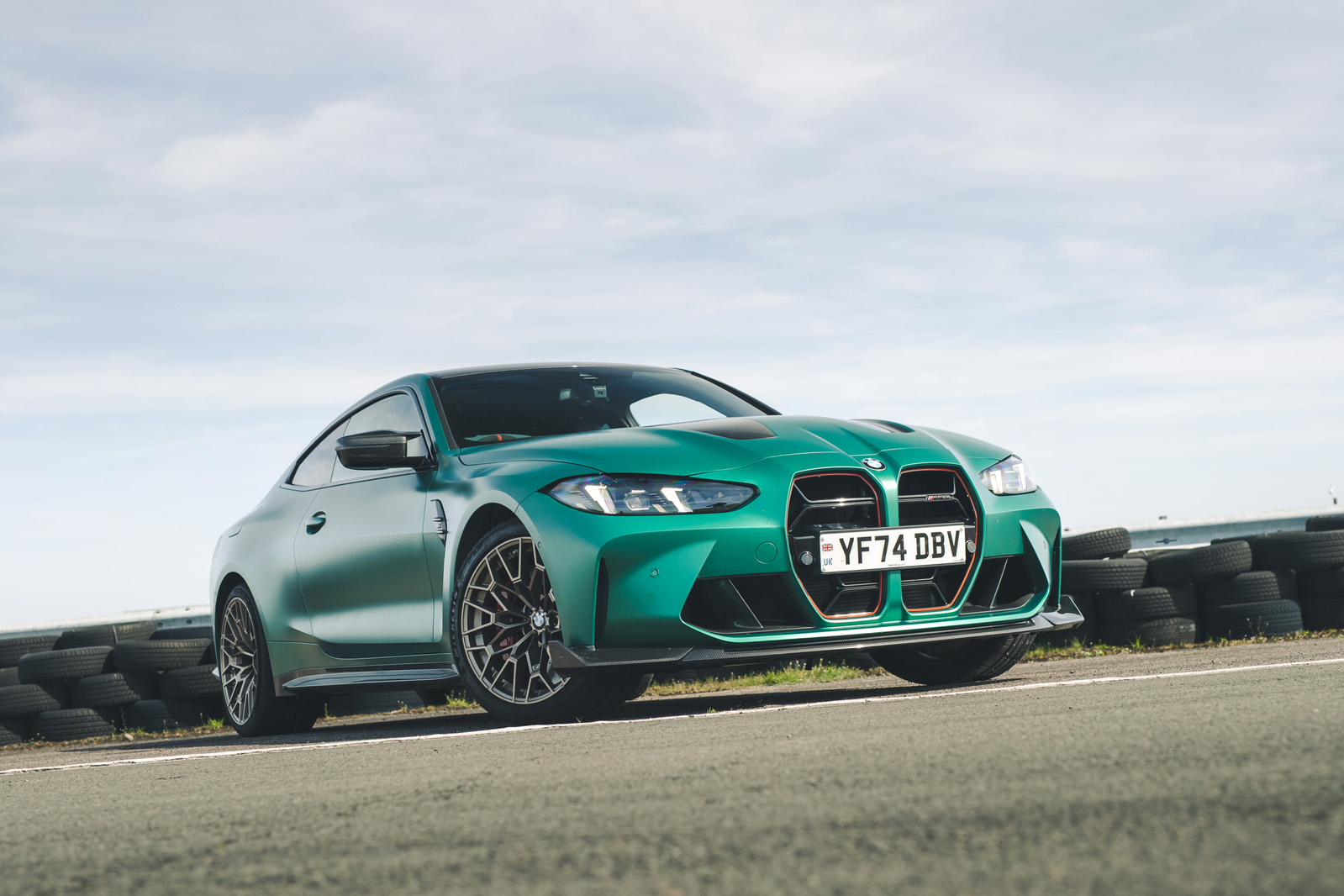 26 BMW M4 CS 2025 review hero static 26 BMW M4 CS 2025 review hero static