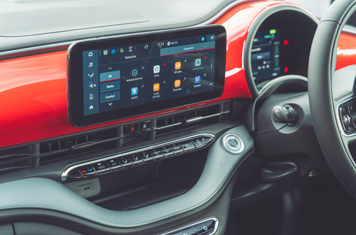 FIAT 500e review 2025 012