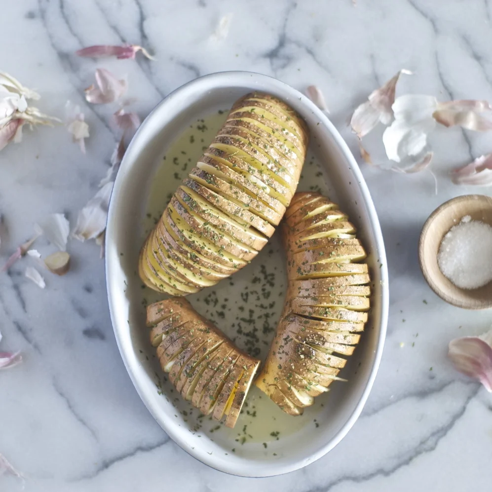 garlicky accordion sweet potatoes