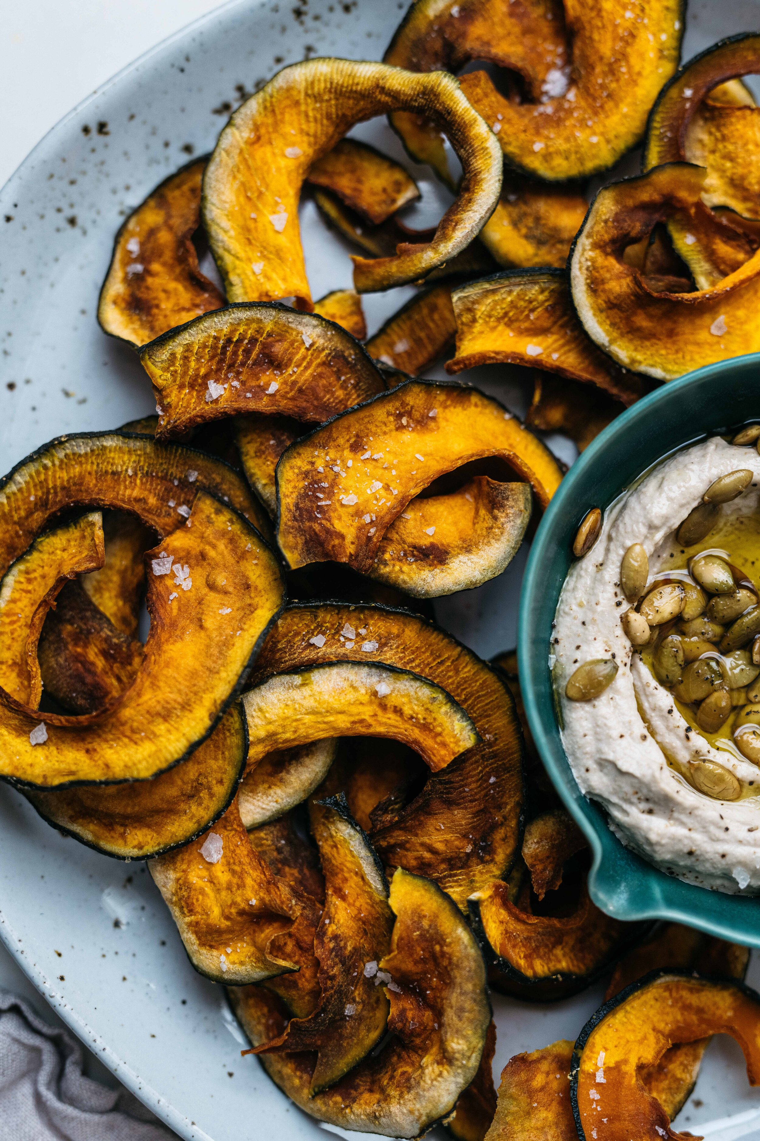 BAKED KABOCHA SQUASH CHIPS | dolly and oatmeal