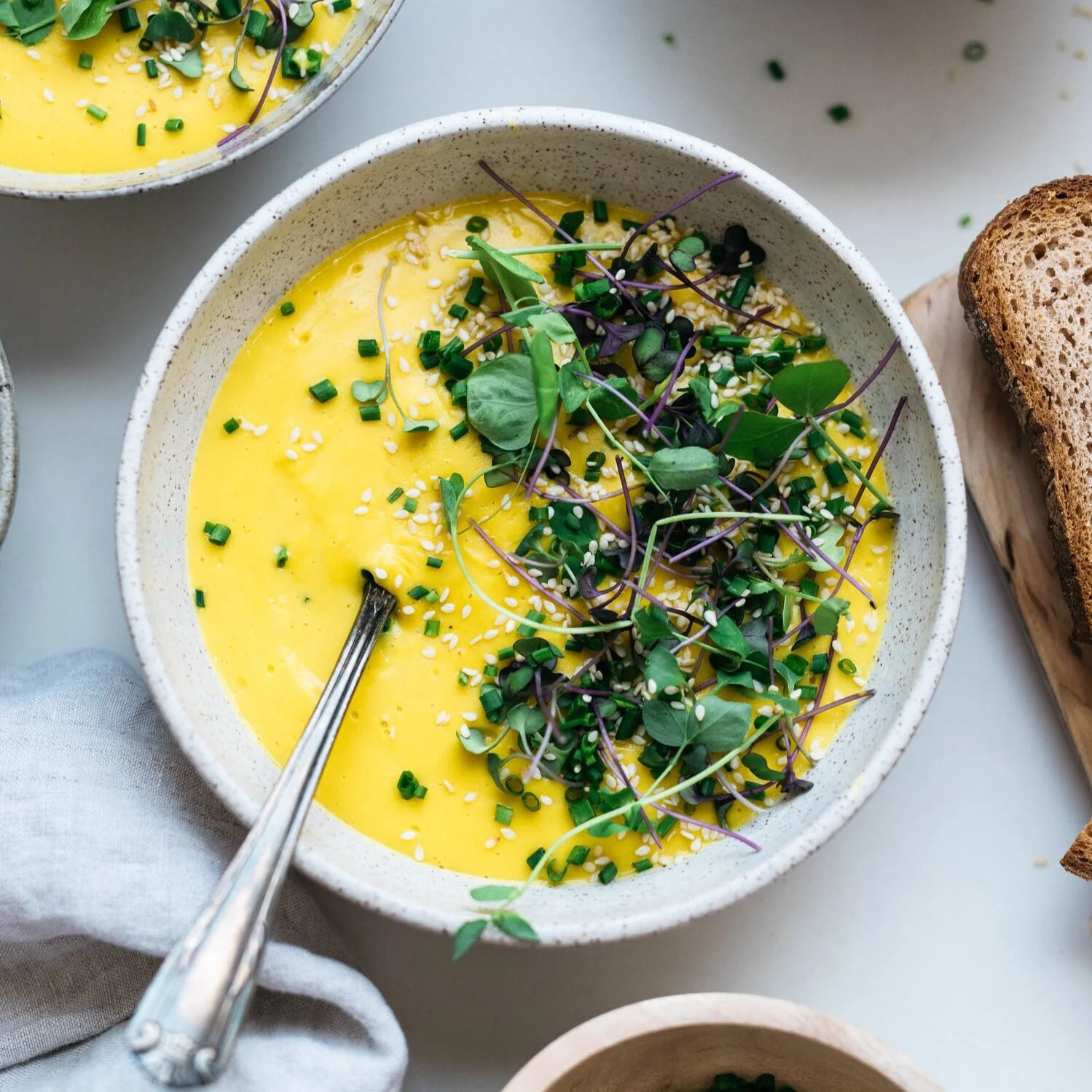 GOLDEN CAULIFLOWER &amp; KABOCHA SQUASH SOUP