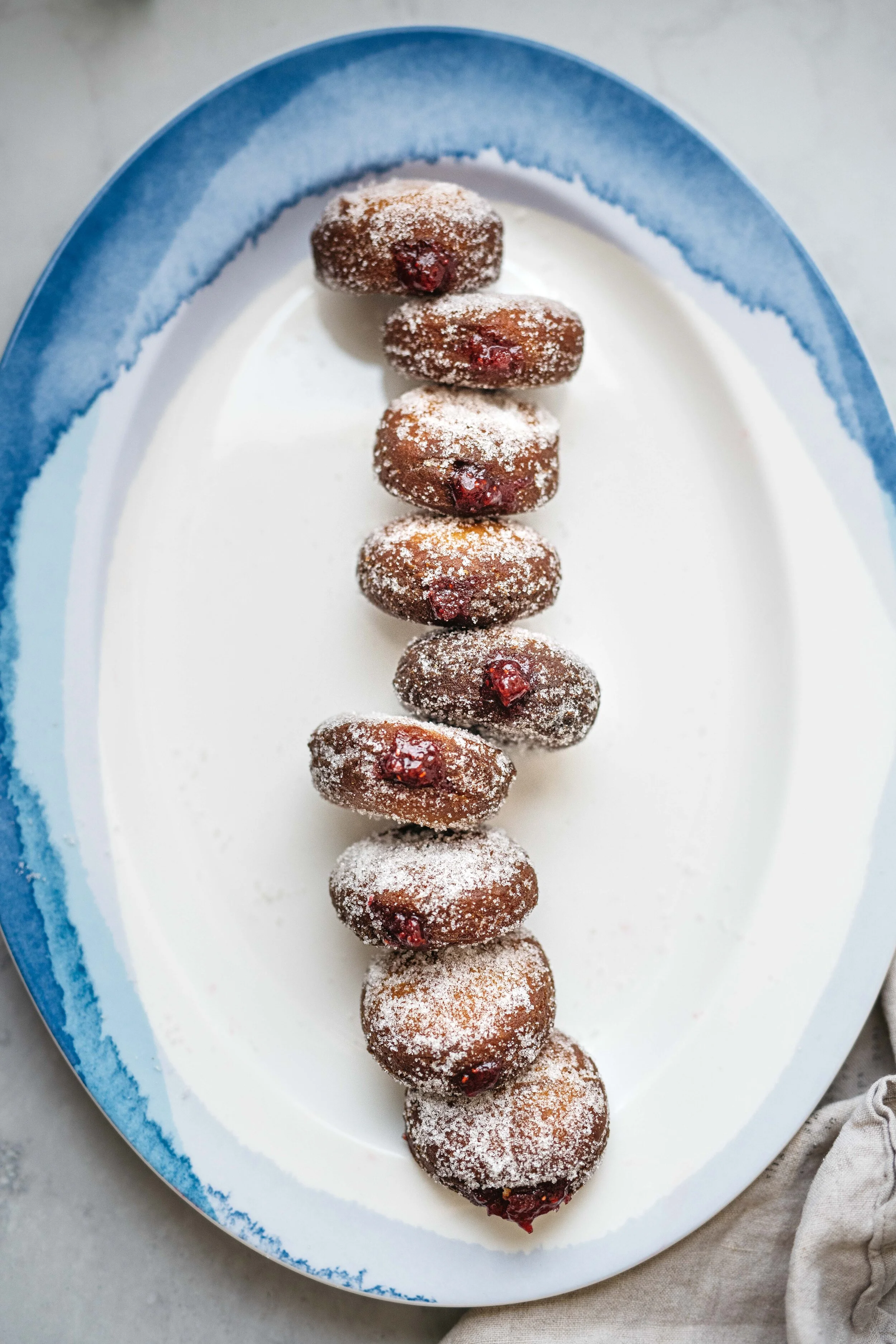 GLUTEN-FREE CARDAMOM SUFGANIYOT (JELLY DOUGHNUTS) | dolly and oatmeal