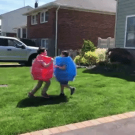 Reviewer's video showing the kids wearing the body bumpers and playing