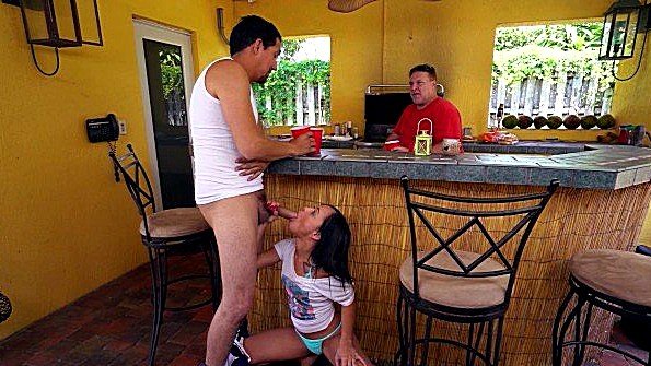 красивую худышку в анал