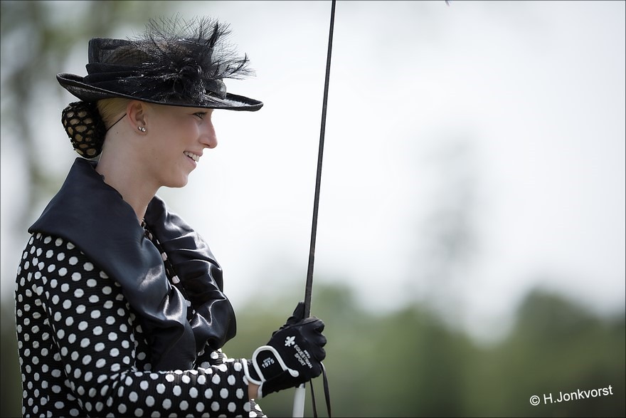 Concours Rouveen Foto Concours Rouveen 2016 Foto CH Rouveen Foto CH Rouveen 2016 Foto Tuigpaarden Foto Eenspannen Tuigpaarden Foto Paardensport 01 Concours Rouveen Foto Concours Rouveen 2016 Foto CH Rouveen Foto CH Rouveen 2016 Foto Tuigpaarden Foto Eenspannen Tuigpaarden Foto Paardensport 01