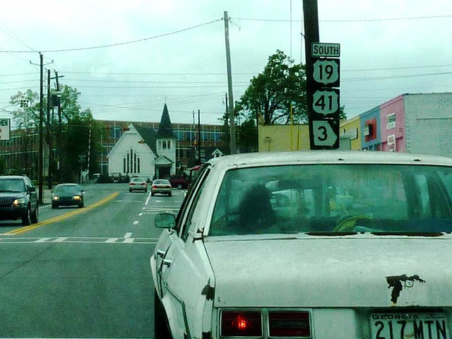 P1090897-2011-04-15-Hapeville-Dogwood-Street-Terminal-Vista-HISTORIC-CHRIST-CHURCH