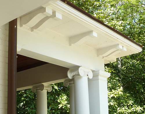 P1010603-2010-04-11-Buckhead-In-Bloom-Philip-Shutze-Detail