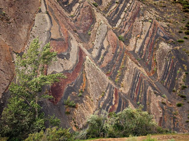 En busca del Ribero Pintado, la desconocida formación de colores de Palencia