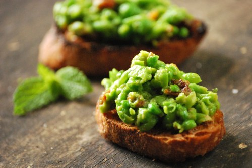 Smashed Summer Pea Spread via Relishing It