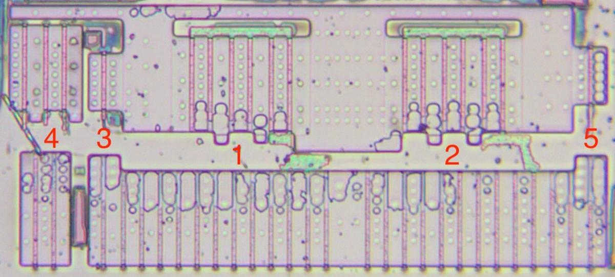 The inverters that buffer the divider's output. The inverters that buffer the divider's output.