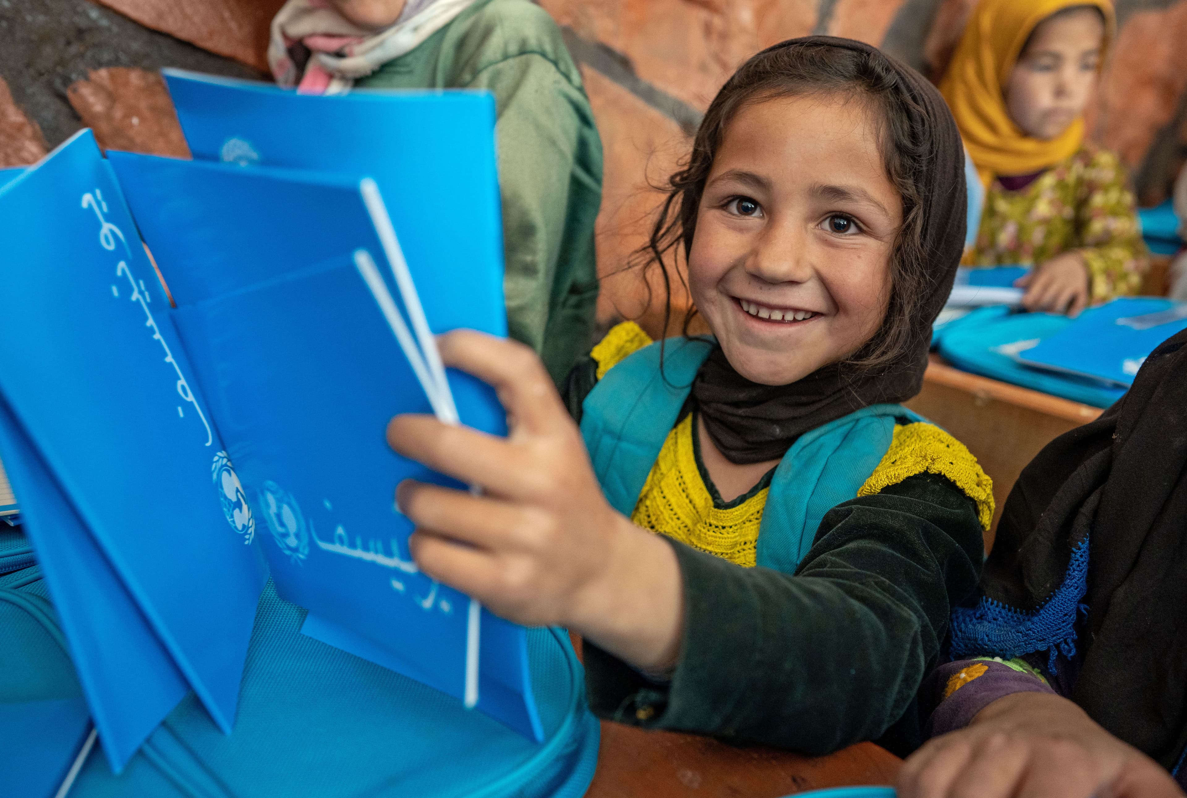 Glatt barn i skolan - UNICEF – Afghanistan 2024