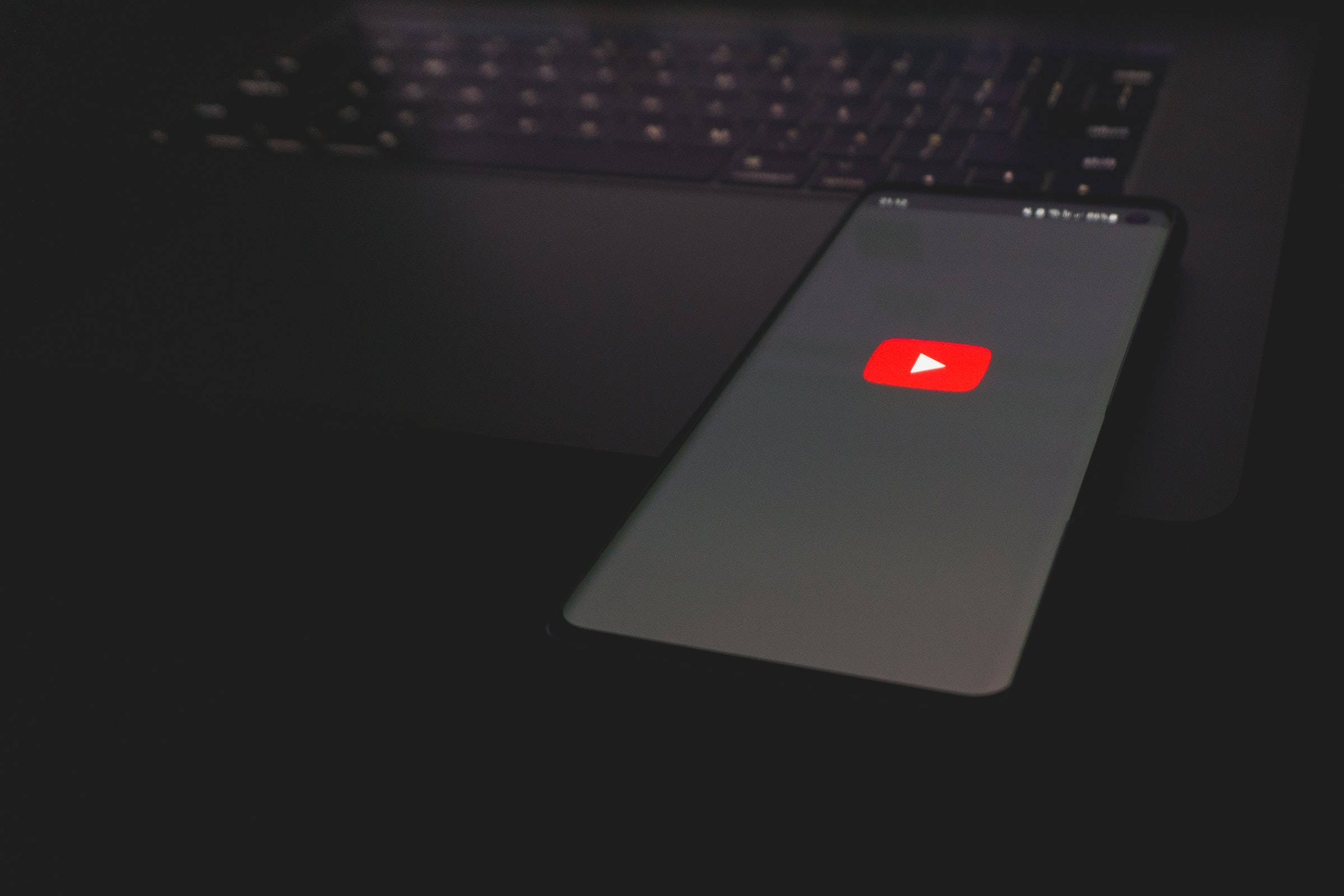 Écran De Chargement De L'application Youtube Fond d'écran