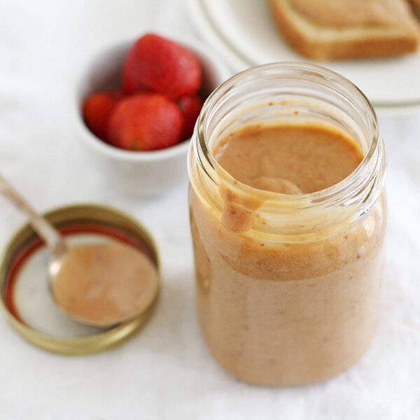 rhubarb strawberry curd.