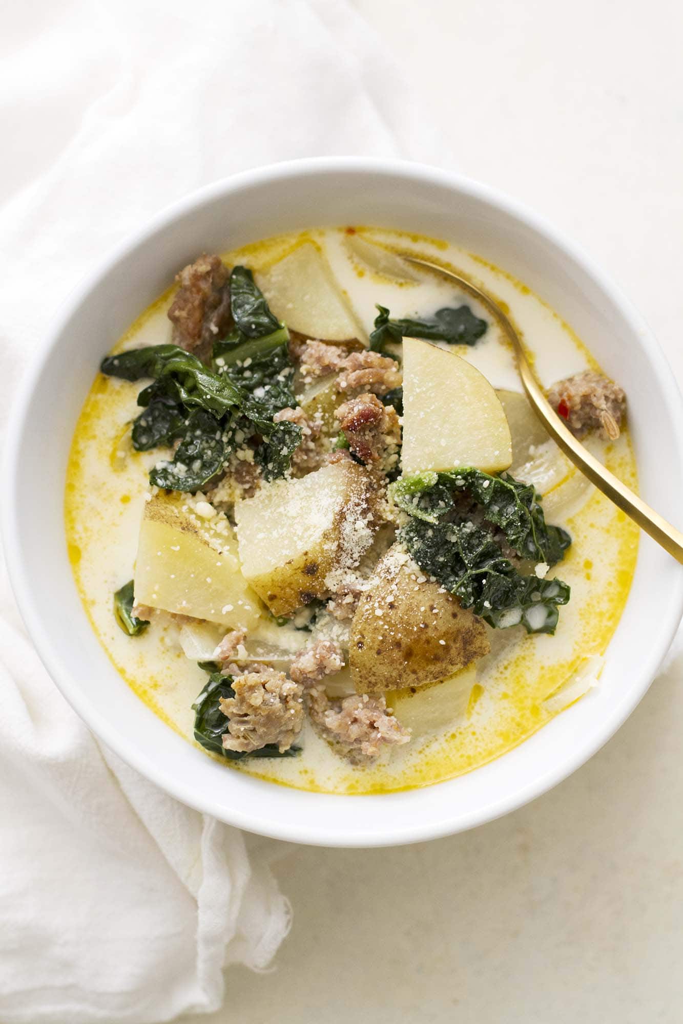 bowl of zuppa toscana