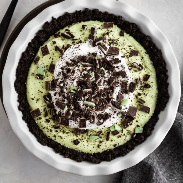 grasshopper pie in a pie plate on a surface.