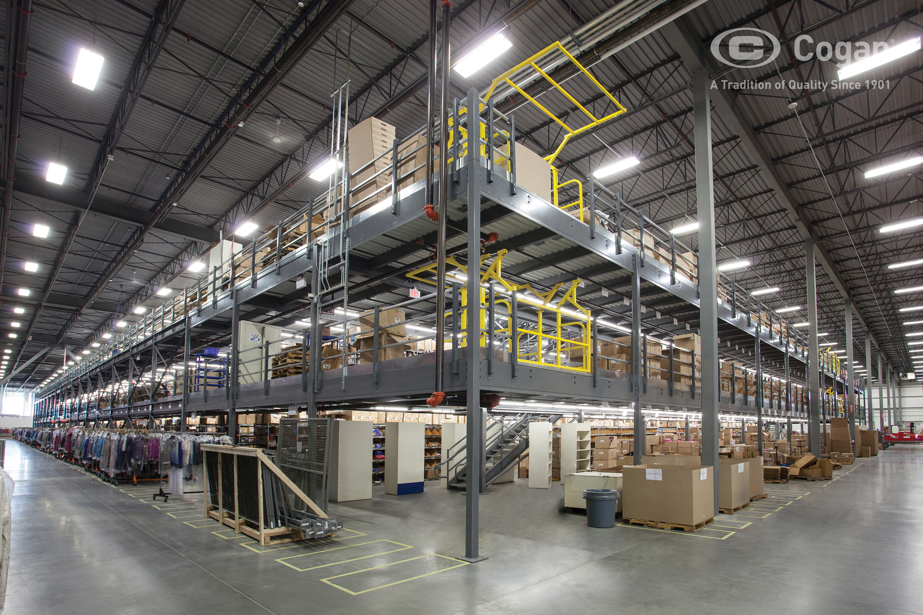Mezzanines storage system for manufacturing