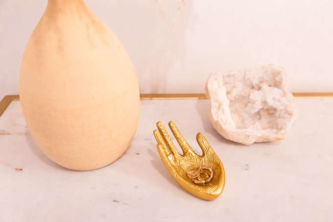 Space Refresh: Entrance Way Reveal in Partnership with Mobilia Canada | A Bohemian, Mid-Century Modern Apartment Entrance Way | Justine Celina Maguireβs Home | 2019 Home Decor Trends | Behr Ultra Pure White | Mobilia Aly Velji Modern India Collection Review | Bohemian, Mid Century Modern Decor | Before and After Transformation | Calgary Lifestyle, Interior Design and Home Decor Blogger // JustineCelina.com