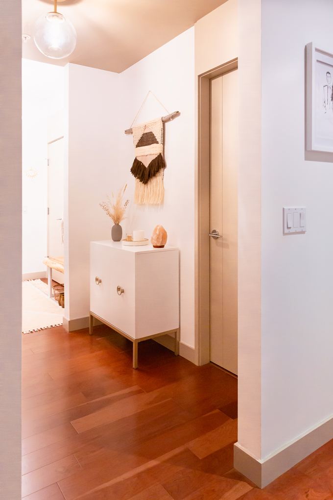 Space Refresh: Entrance Way Reveal in Partnership with Mobilia Canada | A Bohemian, Mid-Century Modern Apartment Entrance Way | Justine Celina Maguireβs Home | 2019 Home Decor Trends | Behr Ultra Pure White | Mobilia Aly Velji Modern India Collection Review | Bohemian, Mid Century Modern Decor | Before and After Transformation | Calgary Lifestyle, Interior Design and Home Decor Blogger // JustineCelina.com