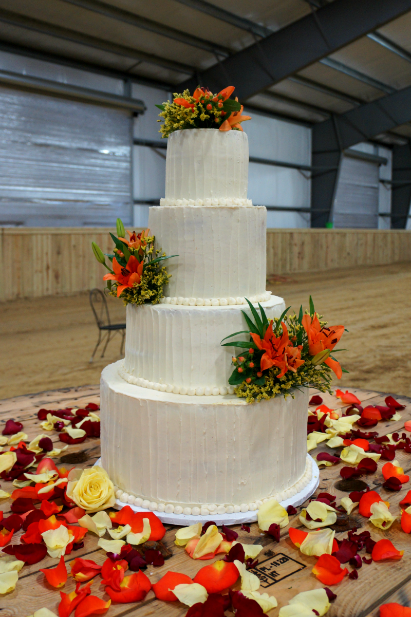 autumnal wedding cake | The Baking Fairy
