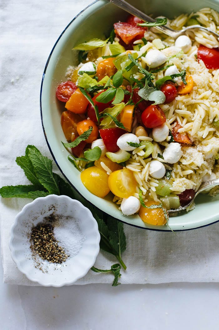 orzo picnic salad | theclevercarrot.com